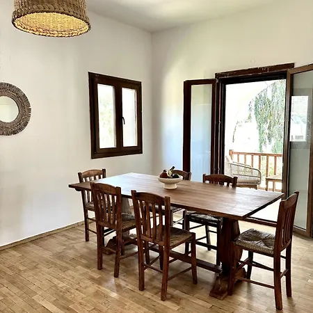 Patmian Charm In 3-bed Lägenhet Skala