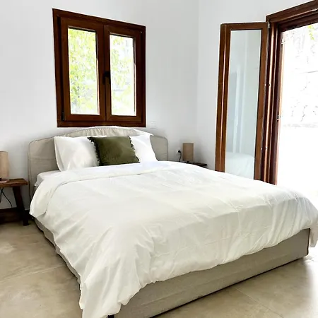 Διαμέρισμα Patmian Charm In 3-bed Σκάλα