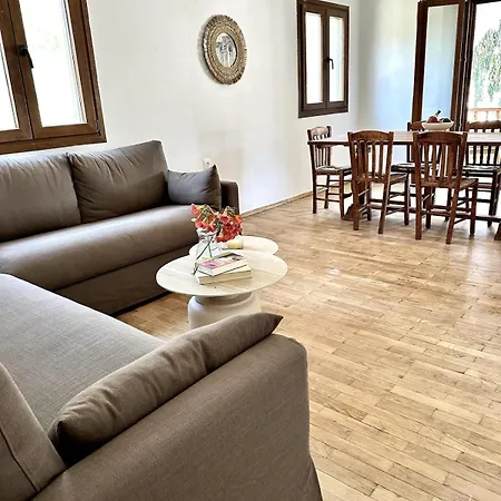 Patmian Charm In 3-bed Apartament Skala
