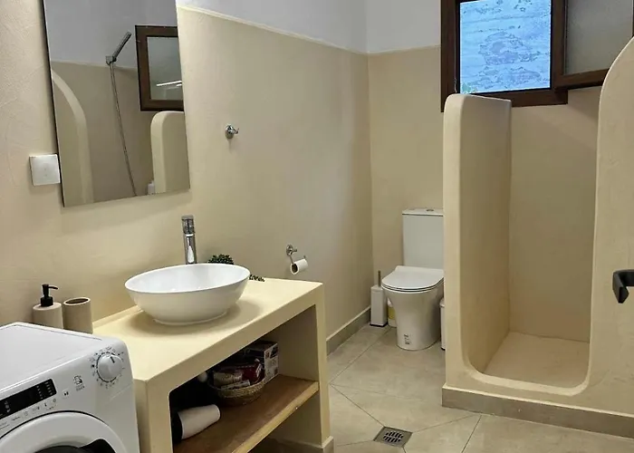 Patmian Charm In 3-bed Daire *